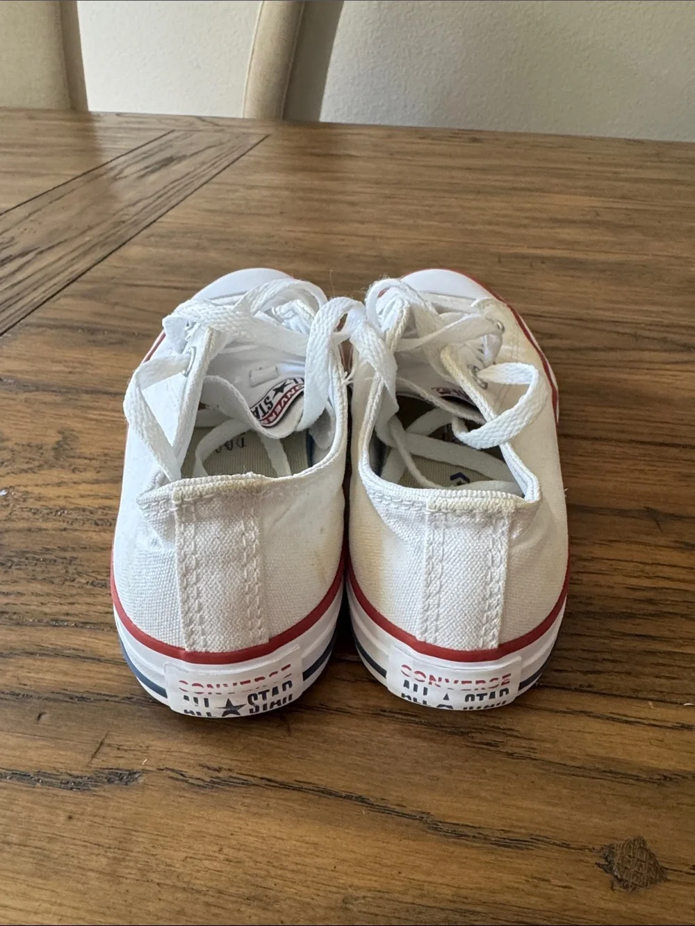 Converse classic low